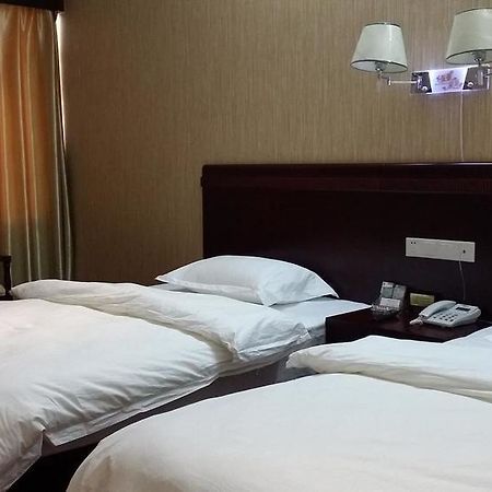 Kunming Liheng Hotel Exterior photo
